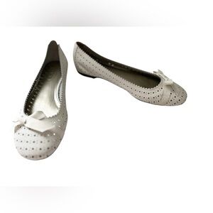 Talbots White Leather Flats Size 8